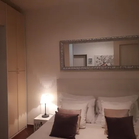 Casina Tiberina Appartamento *
