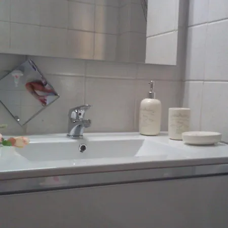 Casina Tiberina * Roma