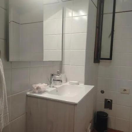 Casina Tiberina Roma
